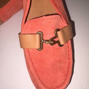 Ugg Australia Aven Driving Moccasin - Women's 9 - Buckle Loafer Peach/Salmon